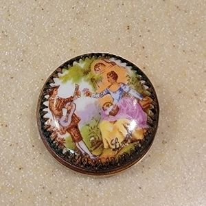 Vintage Limoges pill box